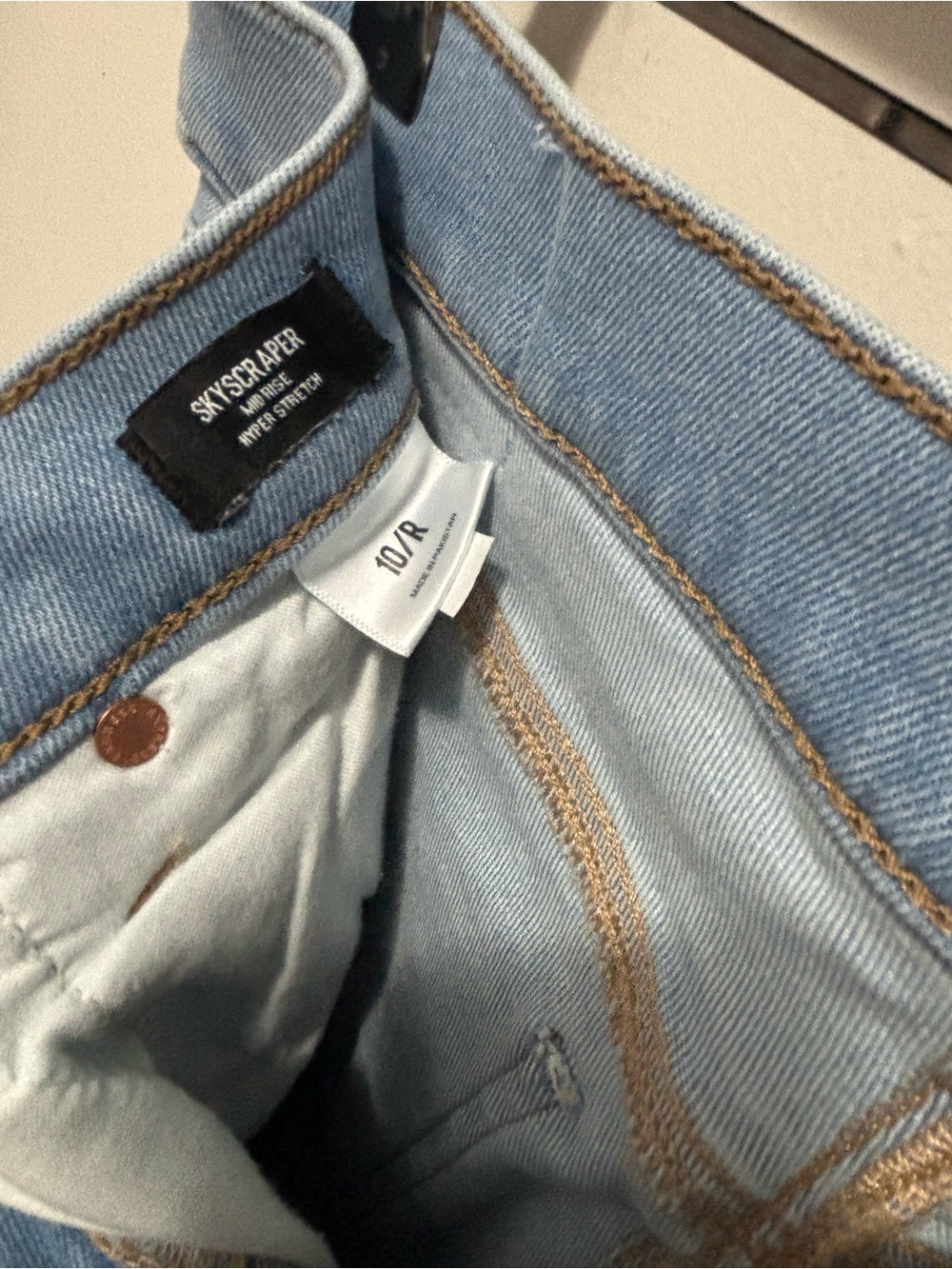 Express Mid Rise Skyscraper Jeans - Picture 6 of 6